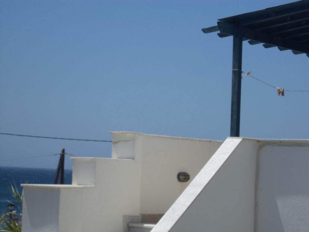 O Fotis Aparthotel Agios Prokopios  Bilik gambar