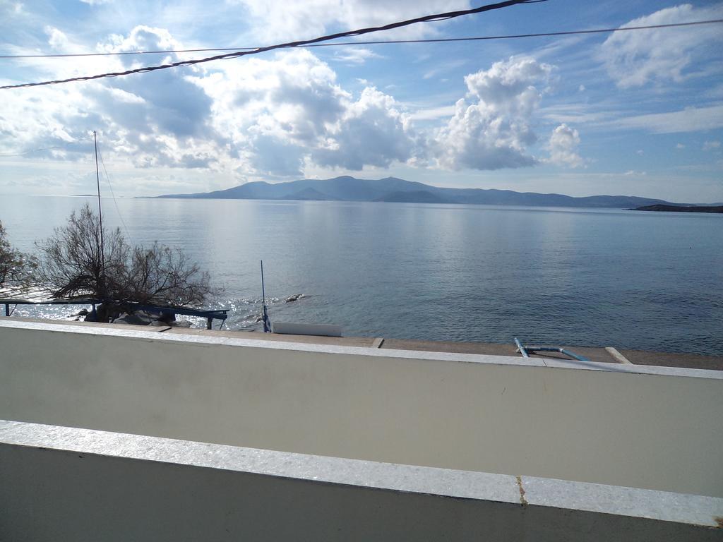 O Fotis Aparthotel Agios Prokopios  Bilik gambar