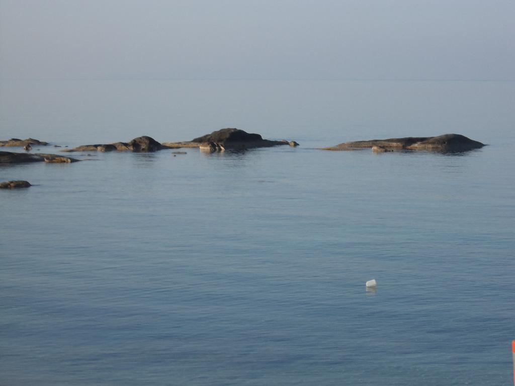 O Fotis Aparthotel Agios Prokopios  Bilik gambar