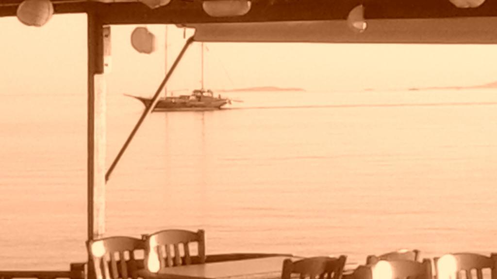 O Fotis Aparthotel Agios Prokopios  Luaran gambar
